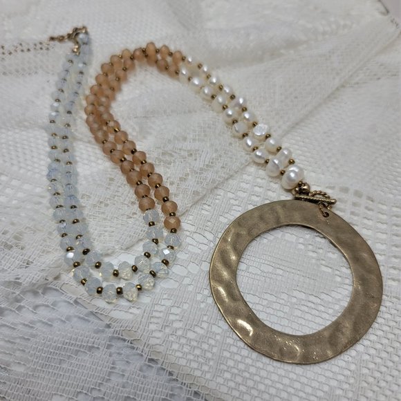 Modern Necklace Freshwater Pearls & Glass Beads - Picture 1 of 10
